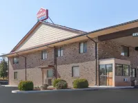 Travelodge by Wyndham Clarksville