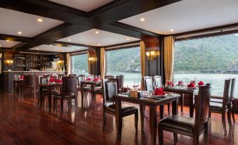 Aqua of the Seas Cruise Ha Long