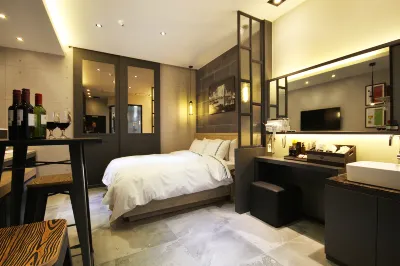 Wanju Wine Hotels near 전주김프로RC&RC카 경기장