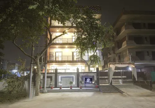 Hotel la Mirage Noida
