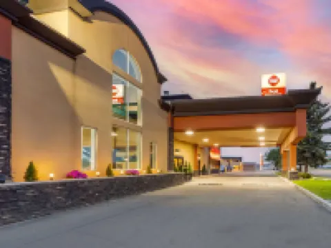 Best Western Plus City Centre Inn Hotels near Alberta Aviation Museum