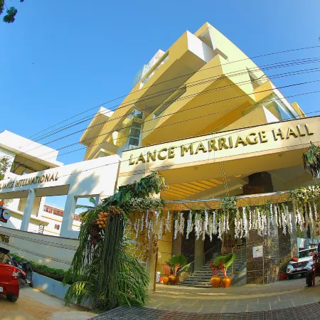 Hotel Lance International