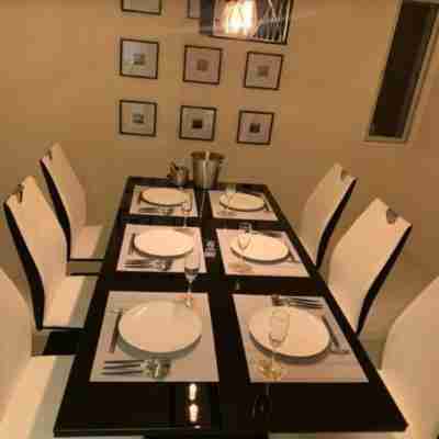 B Base Kouri Island Dining/Meeting Rooms
