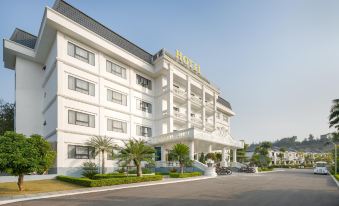 La Saveur de Hoa Binh Resort