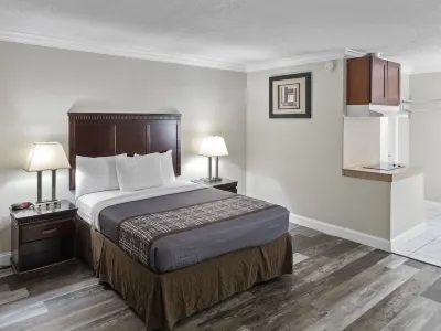 Dream Inn Hotels near Fresno Chandler Apt