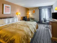 Econo Lodge Inn & Suites Norton - Wise South Hotels in Norton