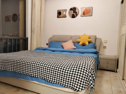 Qidian Homestay (Ping'an Road) - 홈스테이