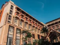 Emersia Hotel & Resort Batusangkar Hotels in Lima Kaum