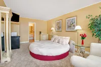 Knights Inn - Park Villa Motel, Midland