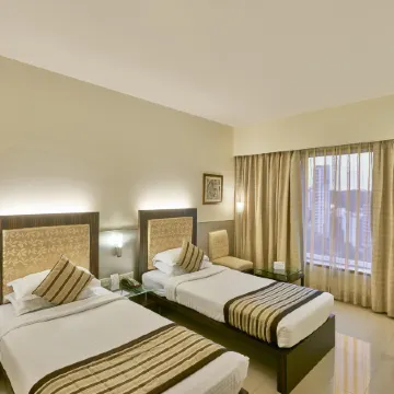 Krishna Palace Hotel Отели рядом с достопримечательностью «Mani Bhavan Gandhi Museum»