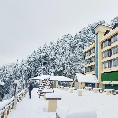 Snow Valley Resorts Dalhousie
