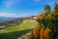 Finca Hotel Los Guayacanes Hotel di 