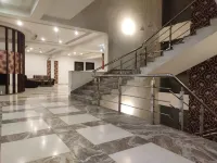 Hotel Luxura