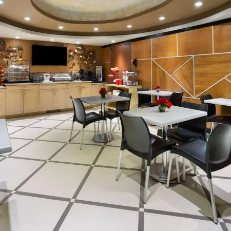 Ramada by Wyndham Bronx