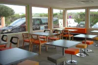 Ibis Budget Aéroport Marseille-Provence Hotels in Vitrolles