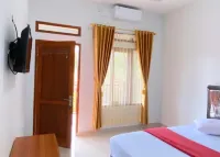 Rinjani 3 Homestay Hotels in Babakan