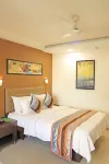 Click Hotel Yuvraj Surat (Formerly Known As Best Western Yuvraj Surat) - 3 estrellas