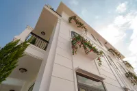 Storij Home & Coffee Hotels in Phuong 9