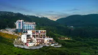 Friemily Poolvilla & Hotel Hotéis em 