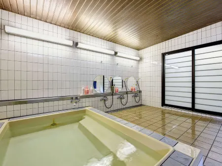 Jinyoro Отели рядом со станцией JR Tamba-oyama station