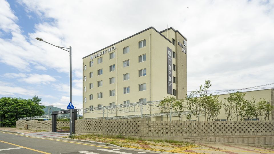 Gyeongsan Brown Dot Gyeongsan Hayang Branch