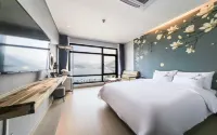 Tongyeong Bridge Hotel