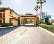 Quality Inn & Conference Center Panama City