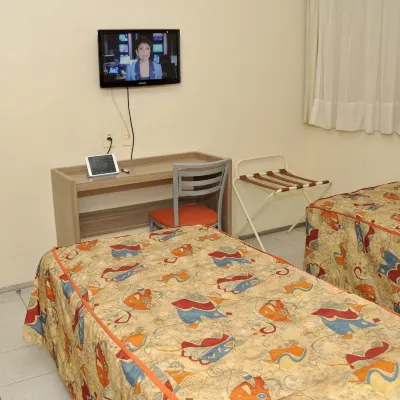 Vila Azul Praia Hotel Отели рядом с достопримечательностью «Пляж Мукурипи»