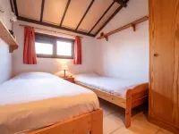 Zeewind 223 with Parking