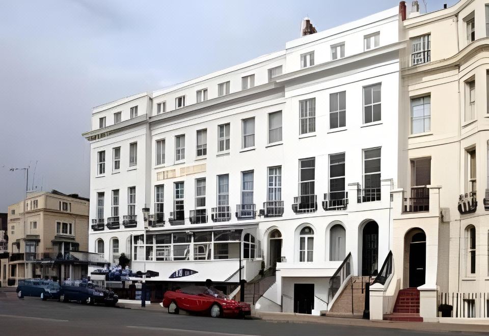 The Pier Hotel