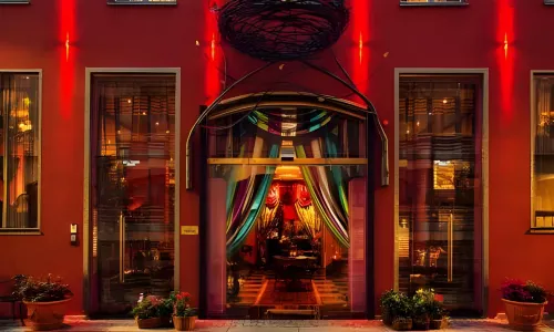 朵西亞飯店及餐廳