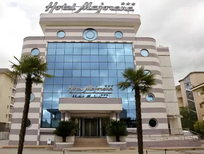 Hotel Majorana Các khách sạn ở Roges