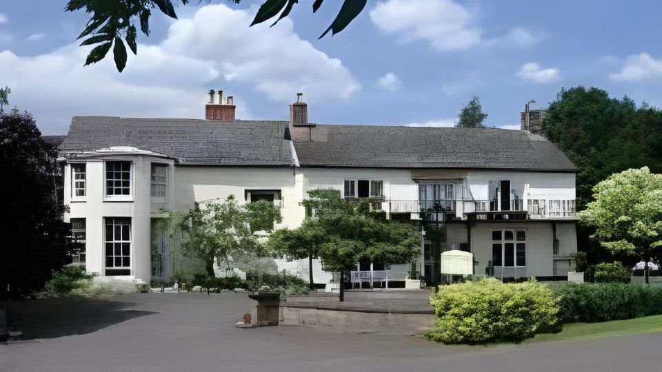 Farthings Hotel and Restaurant