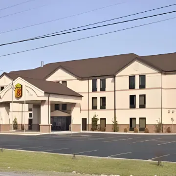 Super 8 by Wyndham Crossville TN