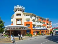 Albatros Hotel Hotels near Anapa Airport