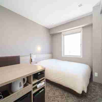 スーパーホテル湘南・藤沢駅南口 Rooms