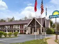 Knights Inn Cleveland GA Hotels in White County