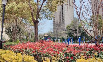 Yanzai Boutique Stay Apartment (Huandao Road)