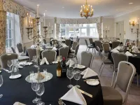 Sunday Box Hill Burford Bridge Hotel