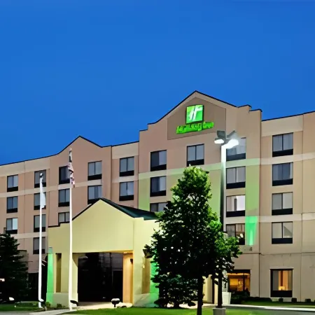 Holiday Inn & Suites BOLINGBROOK by IHG