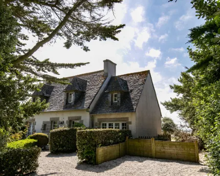 La Rejeane 普盧埃斯卡酒店