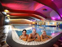 Levi Hotel Spa - Pool