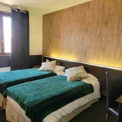 Le Merle Blanc Hôtel Rooms