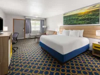 Days Inn by Wyndham Wauseon Hotels in Fulton County
