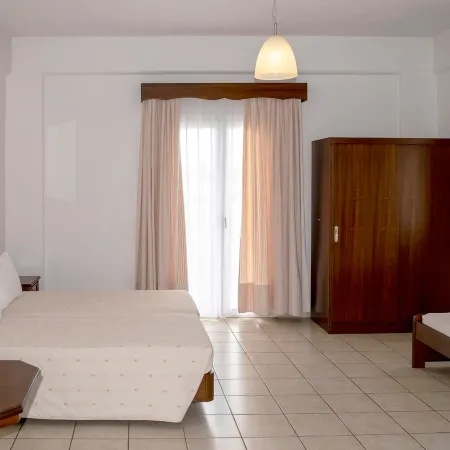 Giannoulaki Hotel