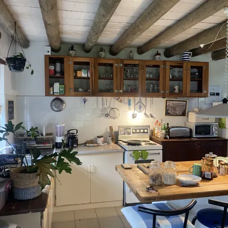 Awesome room in surf house