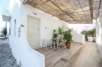 Depis Suites Hotels in Mikri Vigla