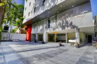 The Vincent Inn Hotels near leopard