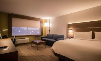 Holiday Inn Express & Suites Boston South - Randolph