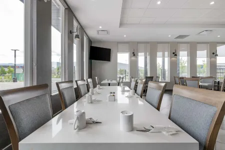 Best Western Premier Route 97 Vernon Отели рядом с достопримечательностью «Alexis Park»